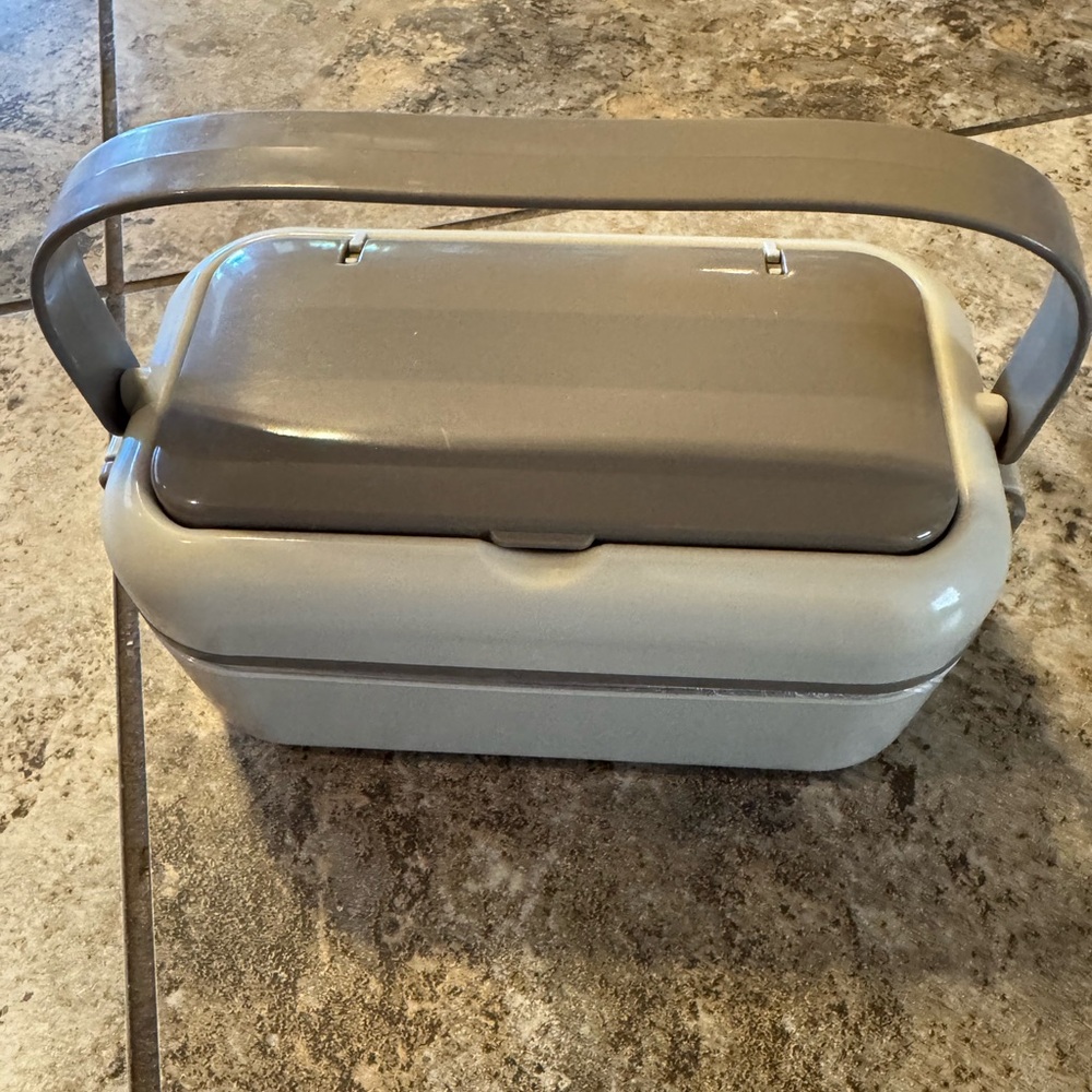 New open box Bento Box Lunch Box Hot Cold Portable Lunch Box